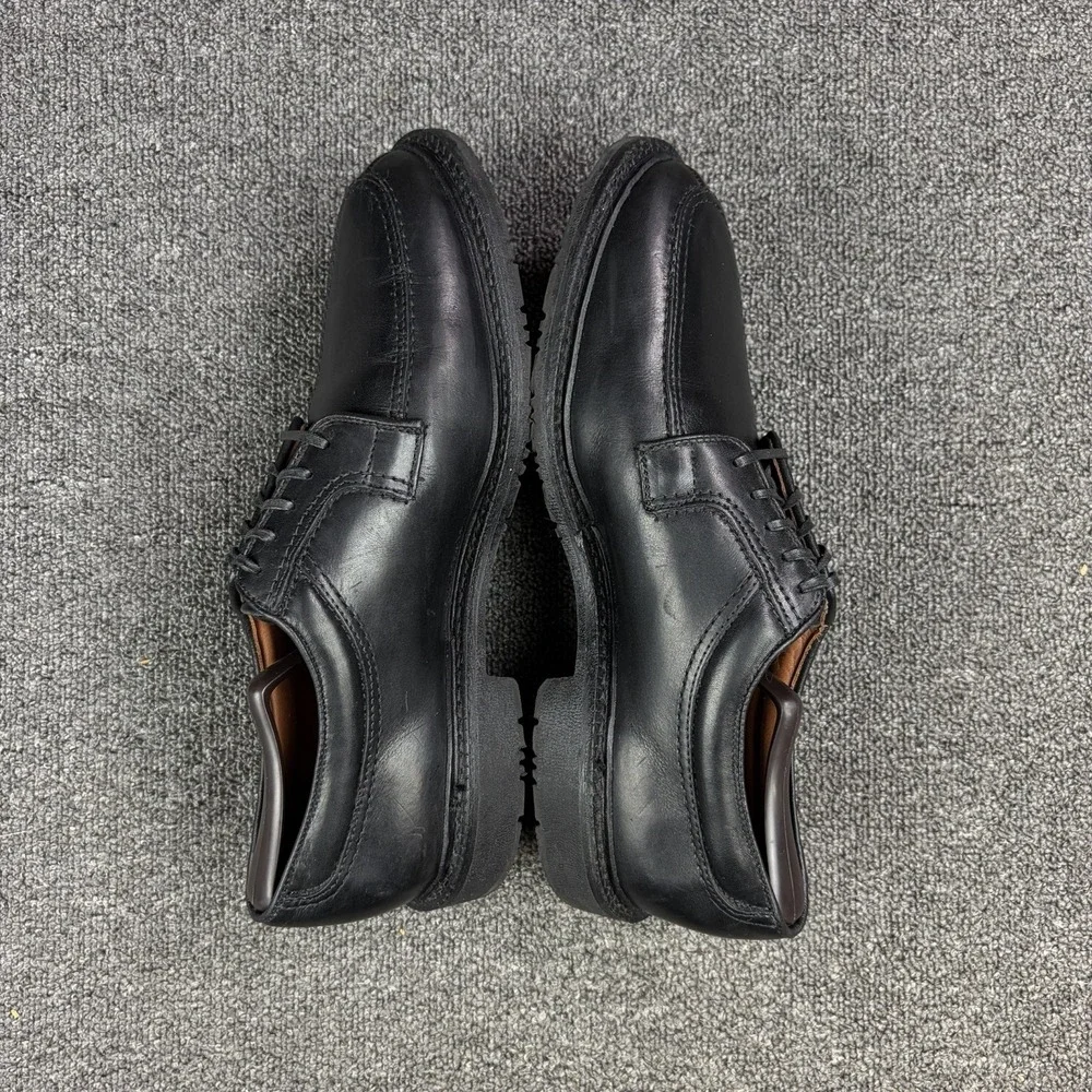 Allen Edmonds men that wear